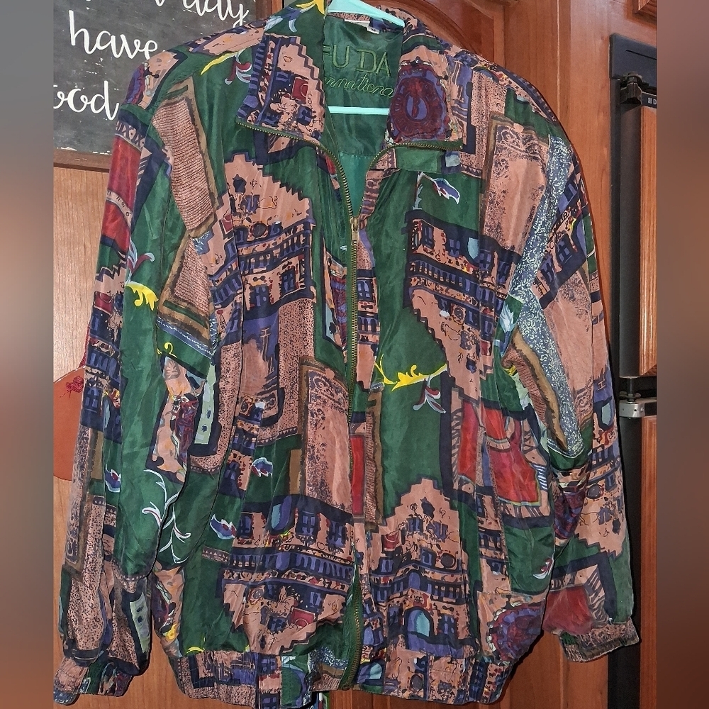 Fuda International 100% Silk Colorful Patterned Jacket In A Ladies Size Medium.